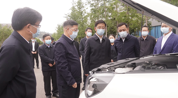云南省委副书记、省长王予波带队到 金沙检测线路js69开展调研